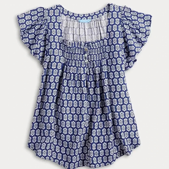 Draper James Tops - Draper James Women’s Flutter Sleeve Smocked Top